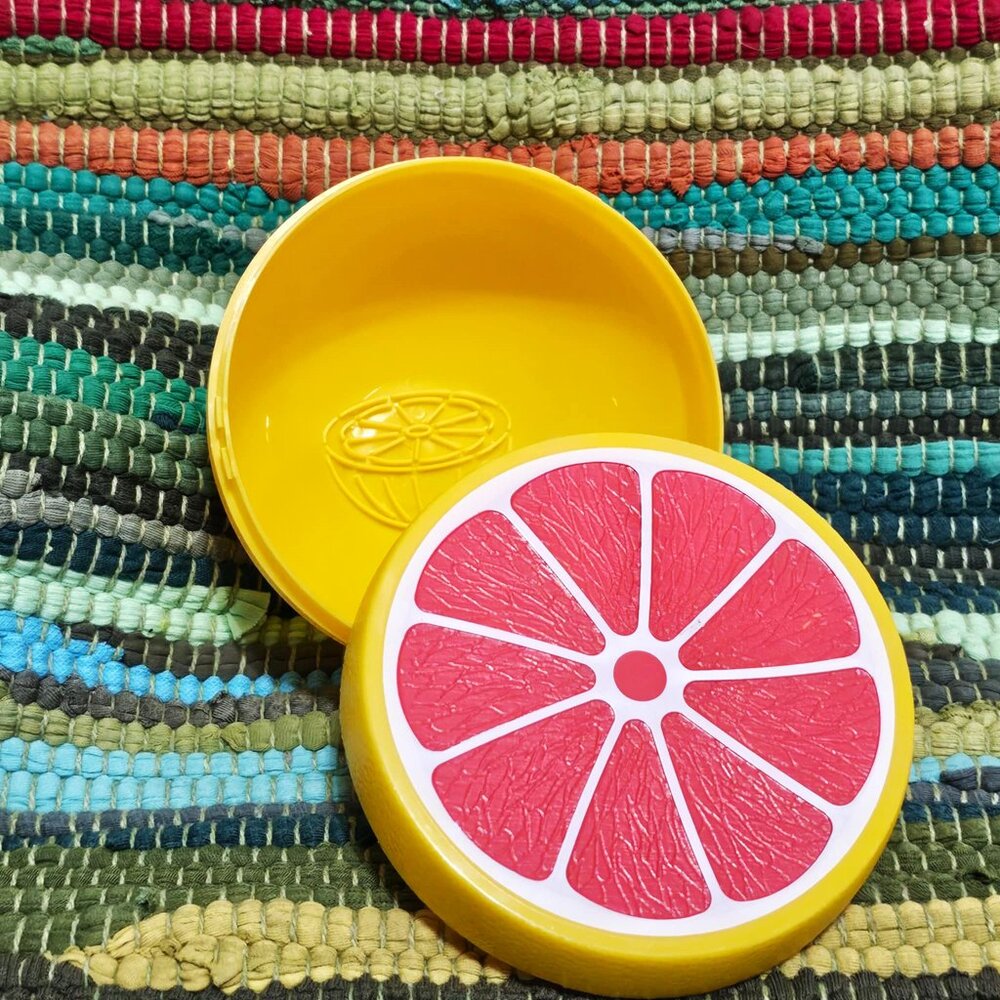 Grapefruit Storage Container Saver. Hutzler Brand. EUC - Picture 11 of 11